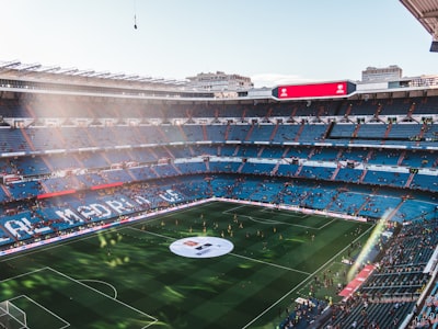 ملخصات مباريات برشلونة وريال مدريدصراع العمالقة في الدوري الإسباني